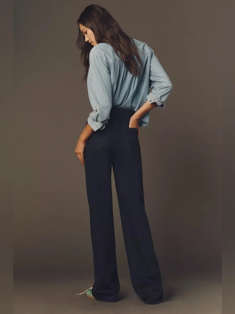 PAIGE Sasha High-Rise Wide-Leg Jeans - Picture 7 of 10